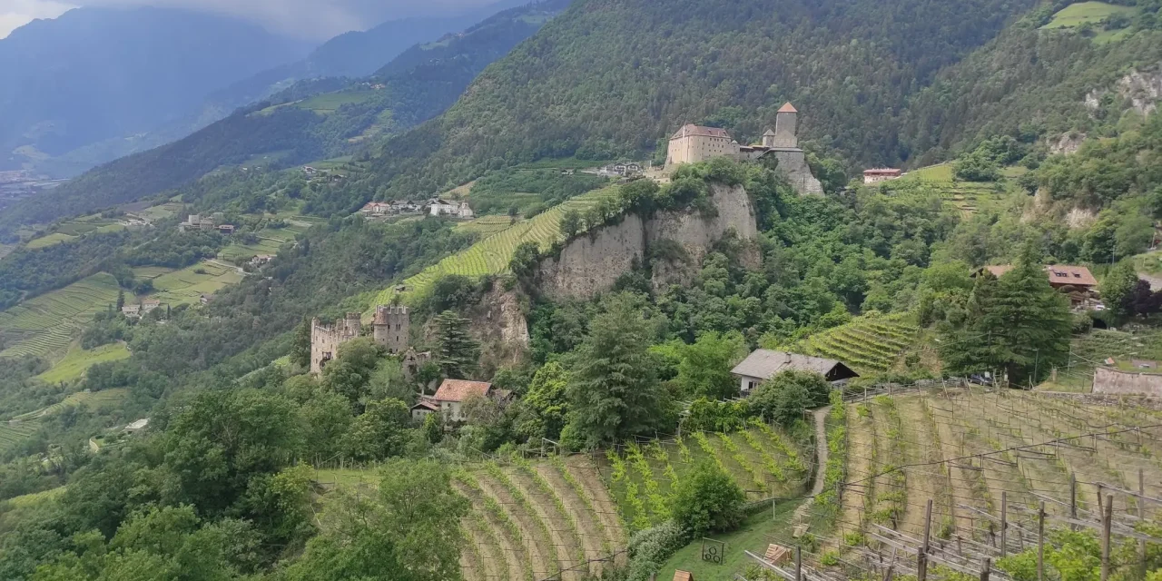 Anello da Merano passando per Tappainer Tirolo e passeggiata di Sissi